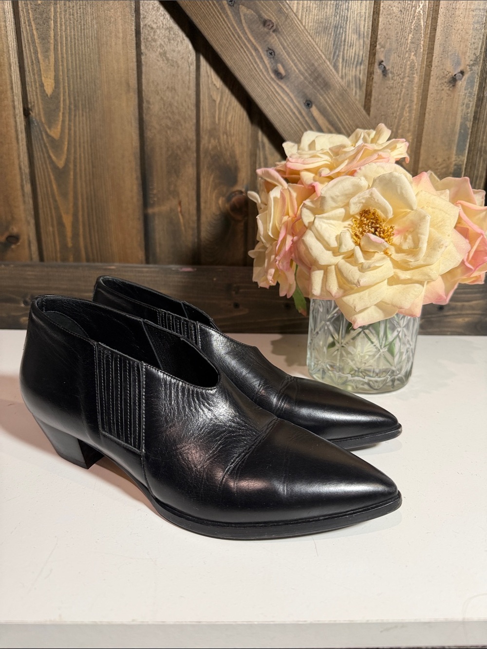 Aeyde Black Pointed Leather Ankle Booties